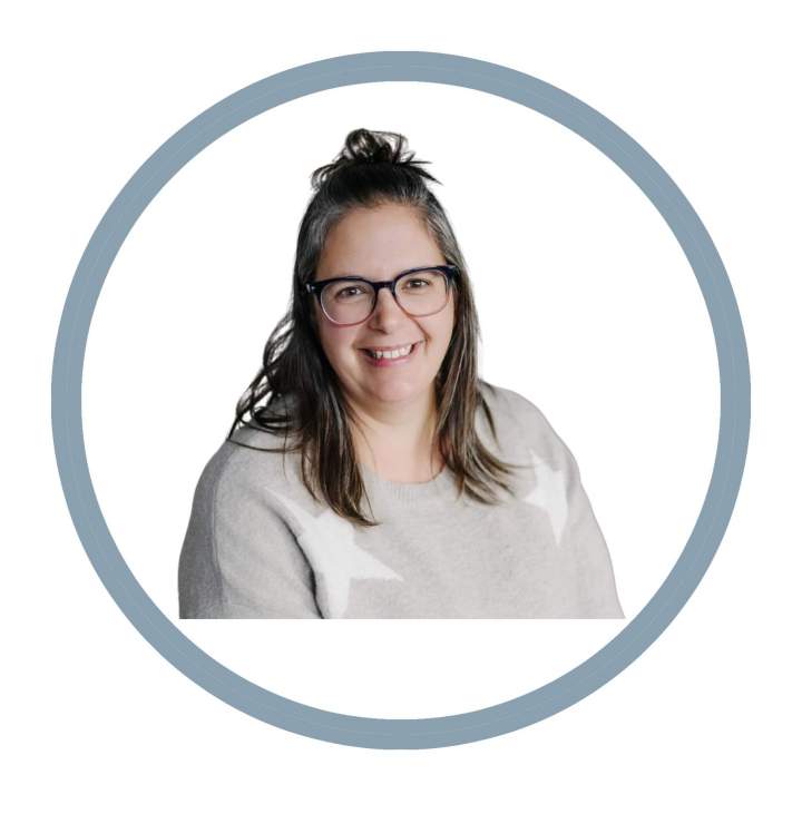 Marie Eve Laurier à mettre dans la section des agents extérieurs